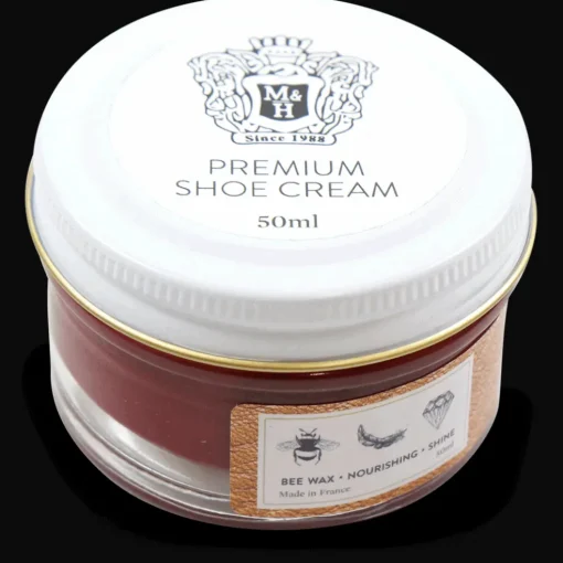 Red Opera Cream
